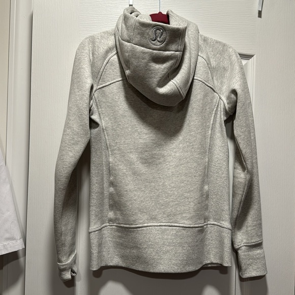 Lululemon full zip scuba hoodie - Sz 8 - Picture 3 of 3